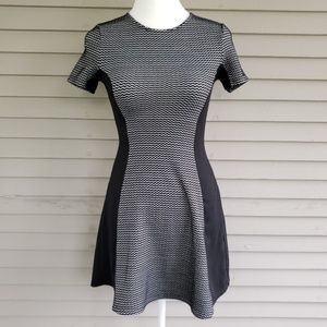 Divided H&M Black & White Fit & Flare Dress Size 4